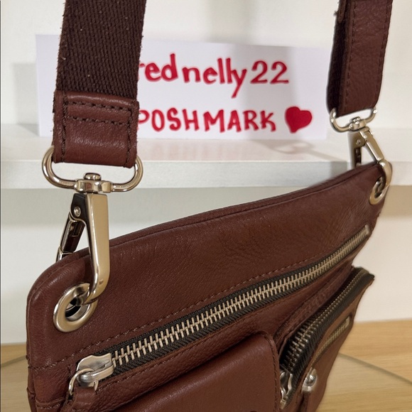 Fossil Vintage Luxury Dark Brown Leather Crossbody Bag 🍂🍂🍂Excellent condición - Picture 6 of 17